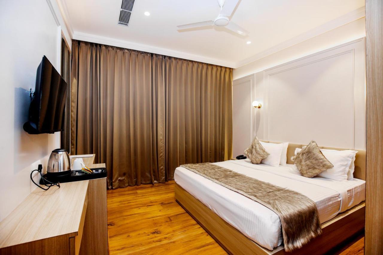 Hotel Euphoria Green Amritsar Exterior photo