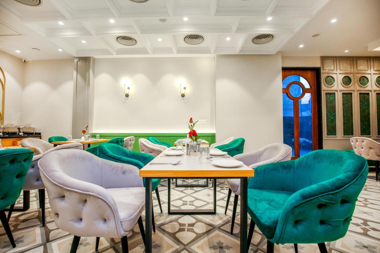 Hotel Euphoria Green Amritsar Exterior photo