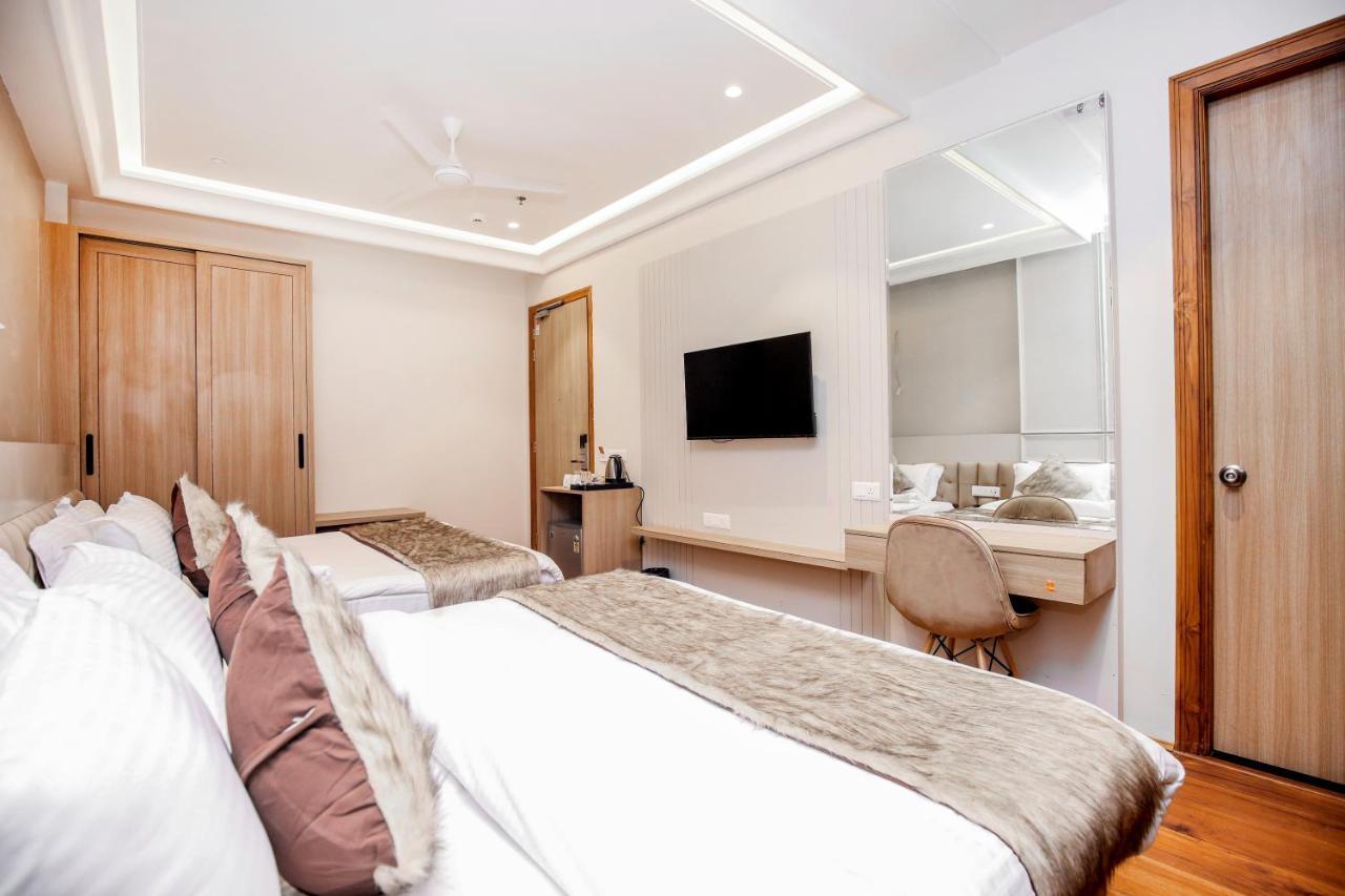 Hotel Euphoria Green Amritsar Exterior photo
